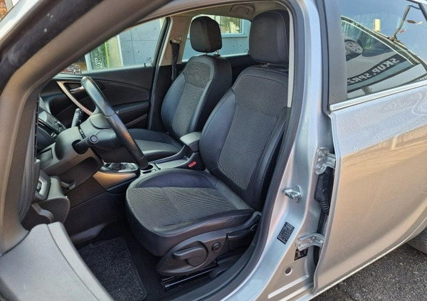 Opel Astra cena 27990 przebieg: 229833, rok produkcji 2014 z Tarnowskie Góry małe 596
